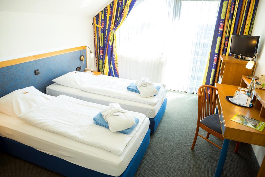 Wohlfuehlhotel Der Jaegerhof Willebadessen Dış mekan fotoğraf