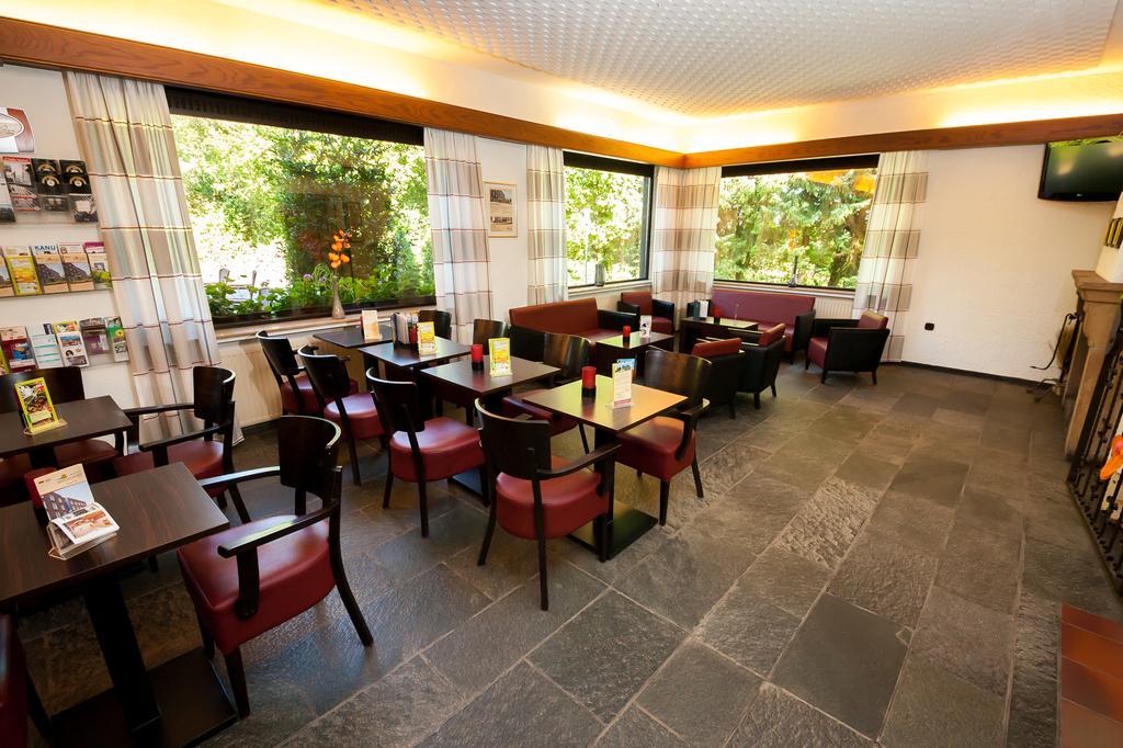 Wohlfuehlhotel Der Jaegerhof Willebadessen Dış mekan fotoğraf